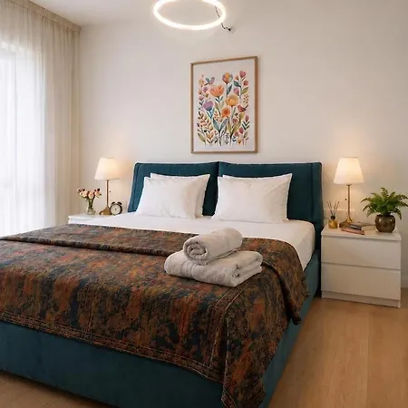 1019 Owl's Nest Apartment